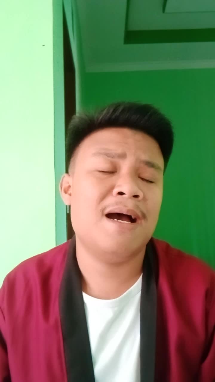 Nama : Mahdad Busiri Umur : 21 Tahun Asal : Bandung Barat #Audisionlinerisingstardangdut