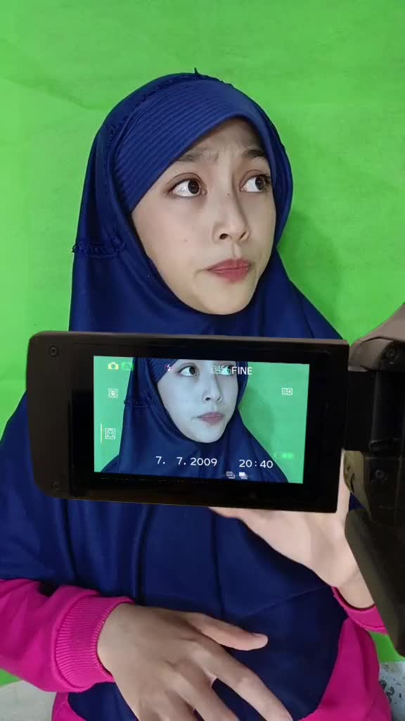 parodi ibu sartika by intan