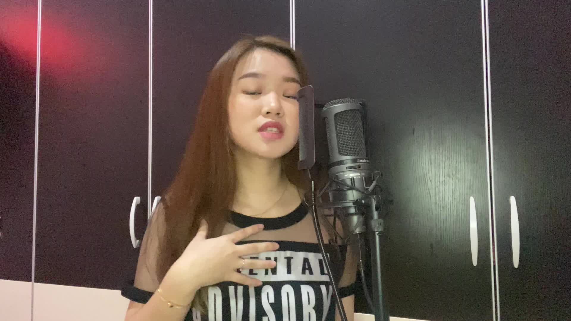 Sharlene Jessenia - Suara Hati
