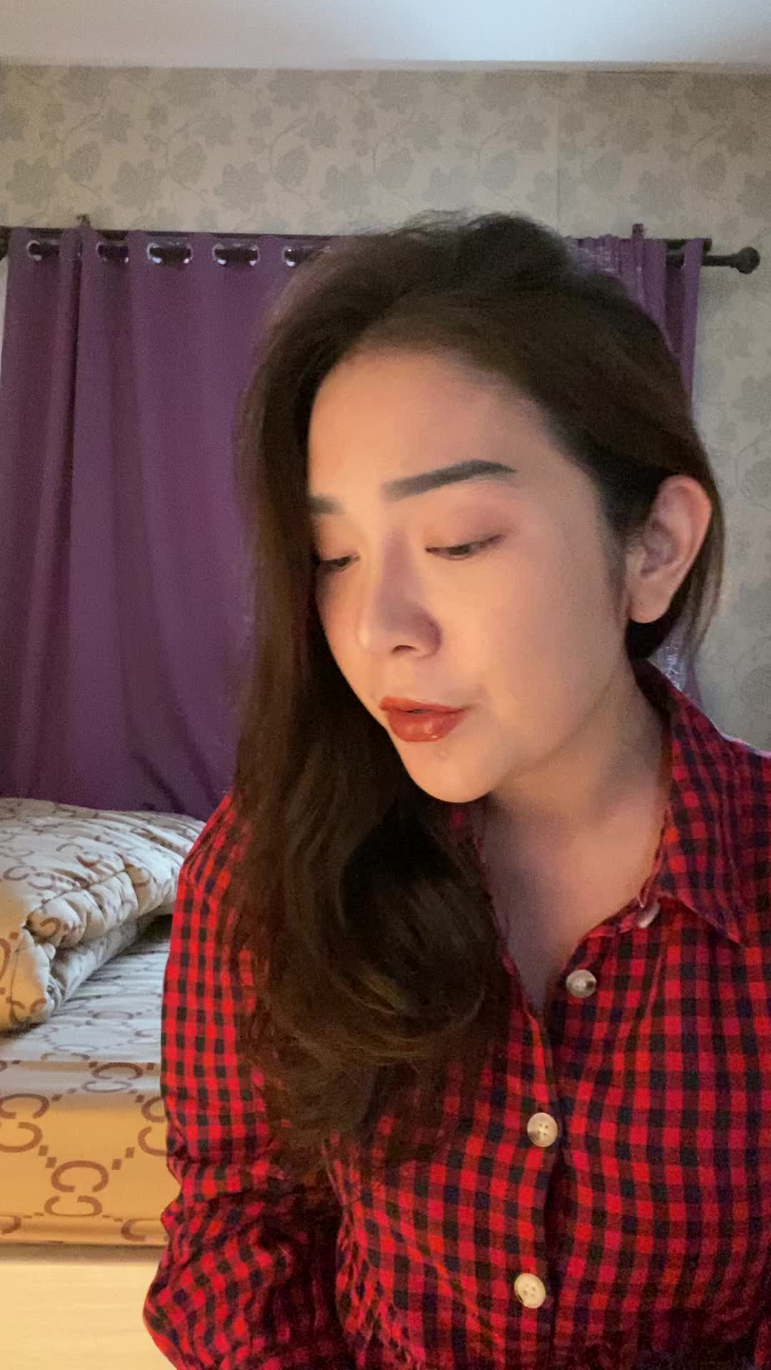 X12021 SOLO HELNISA SYAHRIANI 23 MEDAN MENCINTAIMU