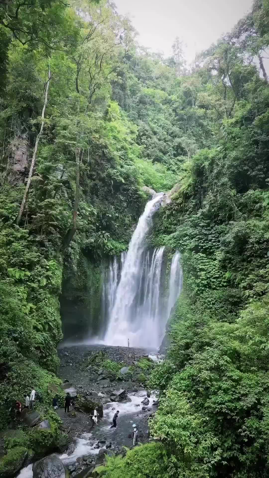 Nothing could replace the vibes and the sound of waterfalls. 📷 melsmuses at Tiu Kelep Waterfall.
