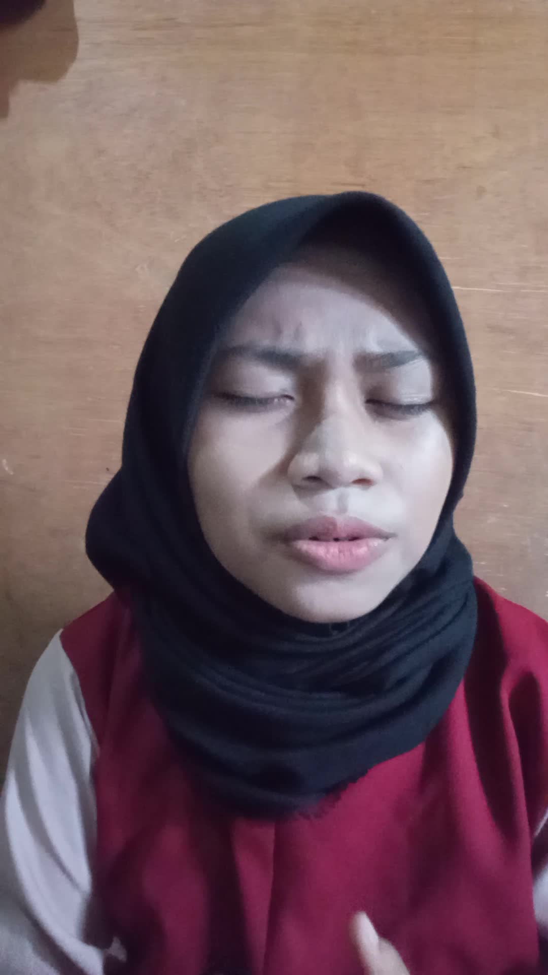 Nama: ATIKAH, UMUR:15 TAHUN, KOTA ASAL:MEDAN,JUDUL LAGU:ALLAH ALLAH AGHISNA #voiceoframadangtv.