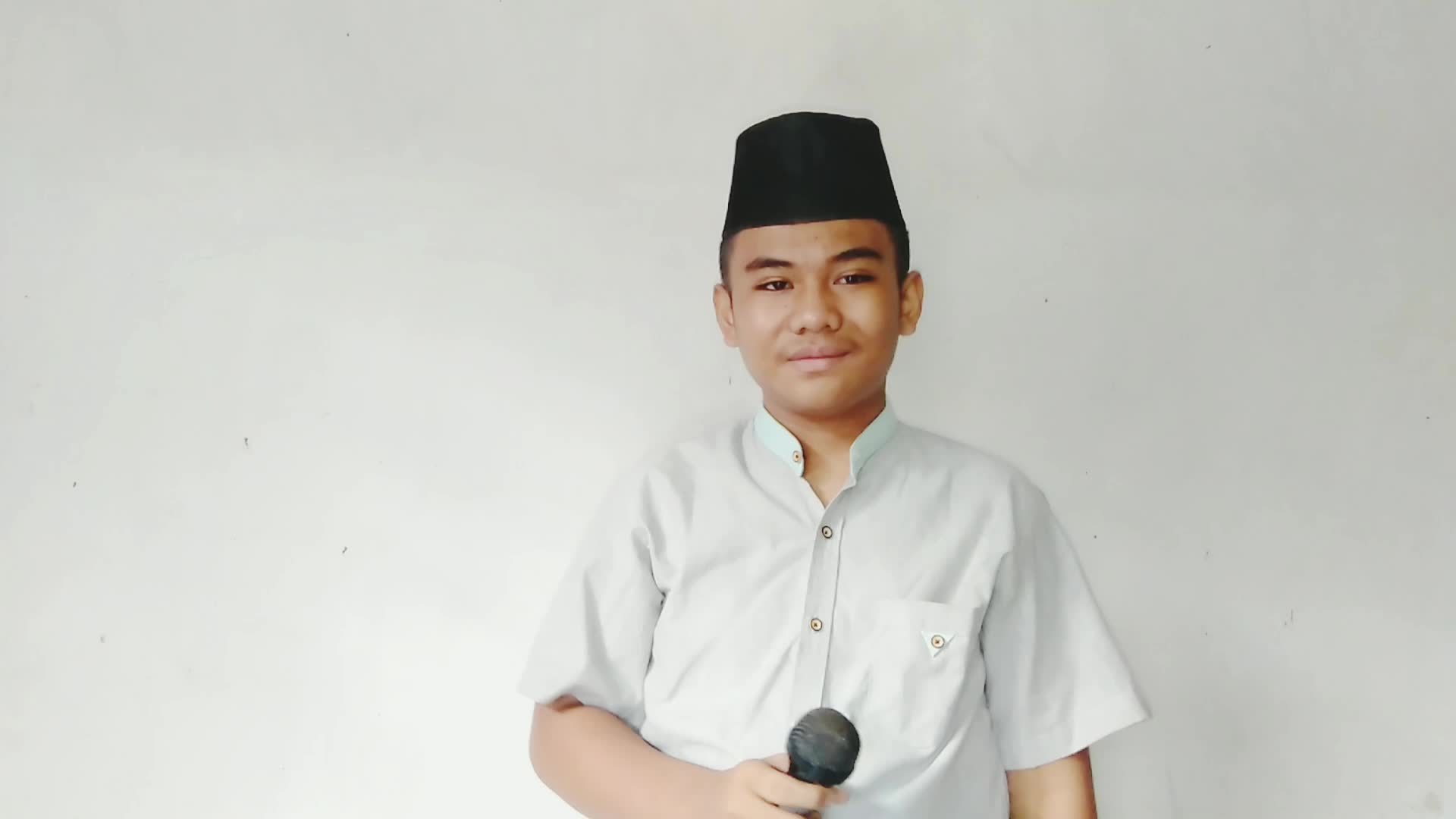 Robbi Ulhuda_15 Tahun_Kabupaten Lima Puluh Kota, Provinsi Sumatera Barat_Kembali Ke Surau