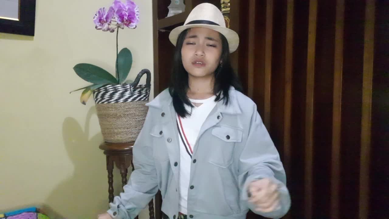IDOL_XII DIANDRA EDRANIA 15 TAHUN BONDOWOSO FEELING GOOD (MICHAEL BUBLE)