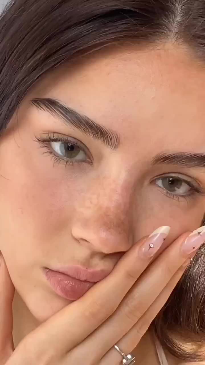How to create natural make up look