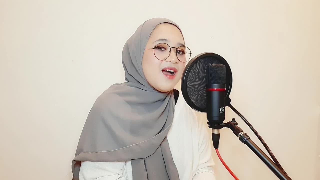 kumau dia - Andmesh ( Tia Deriantina,26 tahun Kota Bogor) #kumaudia #andmesh #smyv #showmeyourvoice