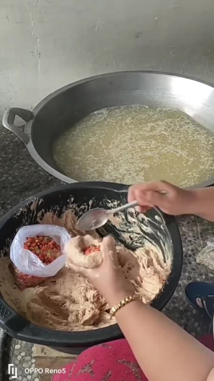 Proses Pembuatan Bakso Mercon