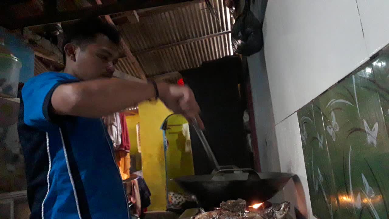 tumis pindang.. burhan asli tegal jawa tengah...081215416461 #onienaudisimasterchefnmc8