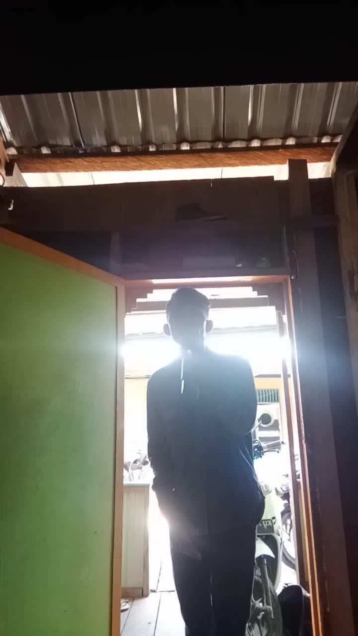 Buih jadi permadani Cover Wahyu. umur 18 tahun   hidup Sulawesi tengah 💪💪