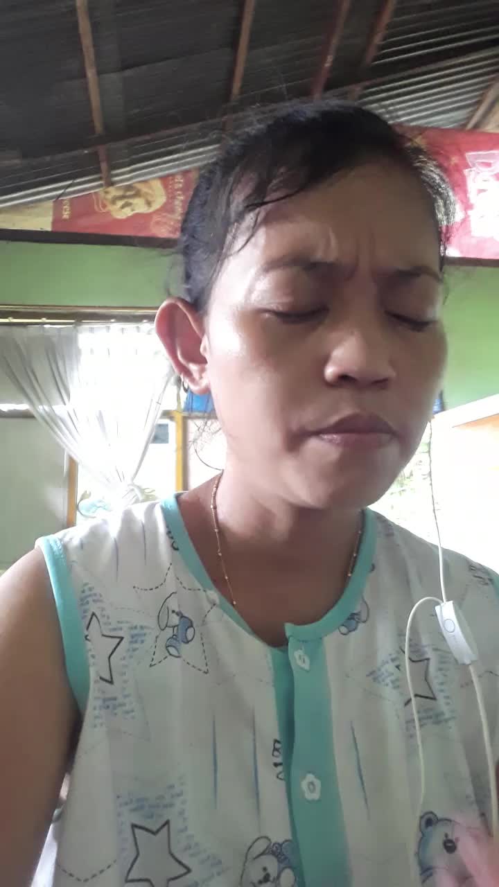 fitrabutuo,asal dari manado(sulawesi utara).usia 33 tahun,085394960564.audisi rising star