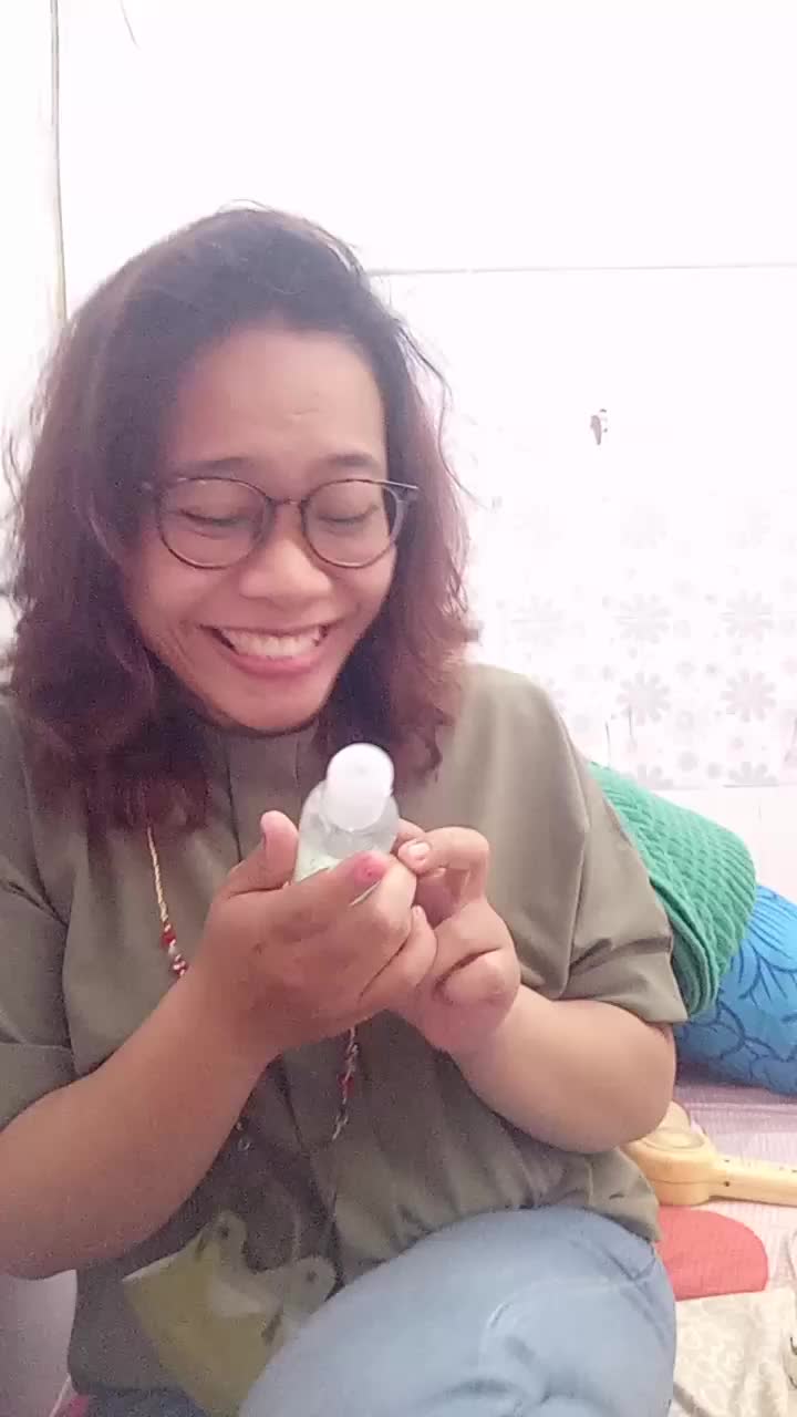 namanya juga cewek klo gratis langsung kadi malaikat 😂😂