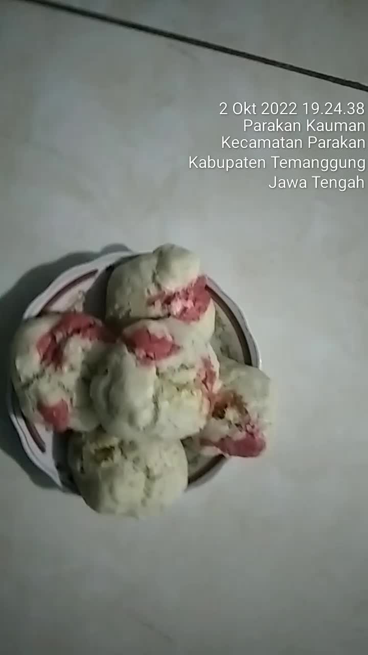 review kue moho  empuk