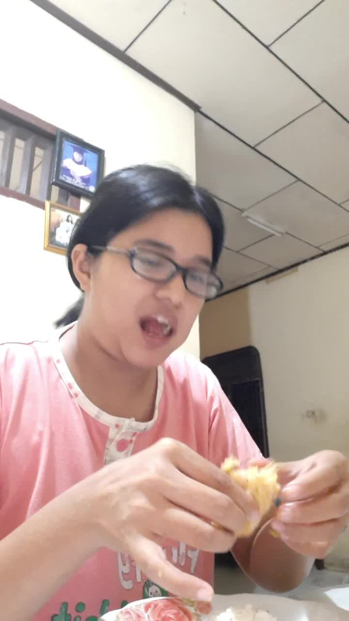review perkedel