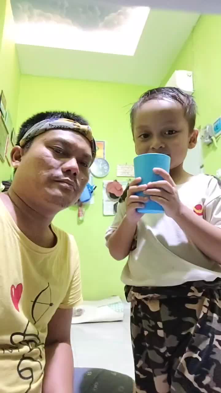 (Mas km ko minum) di buang sayang toLong bantu Love vote foLow share komen thanks for watching