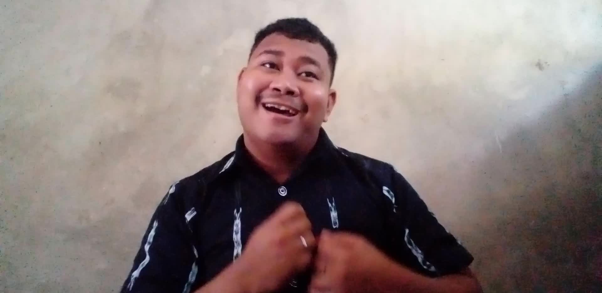 AMITON PELLO (KKT - MALUKU) - LAGU: ZAKIA (Cipta: Ian Antono / Ahmad albar)