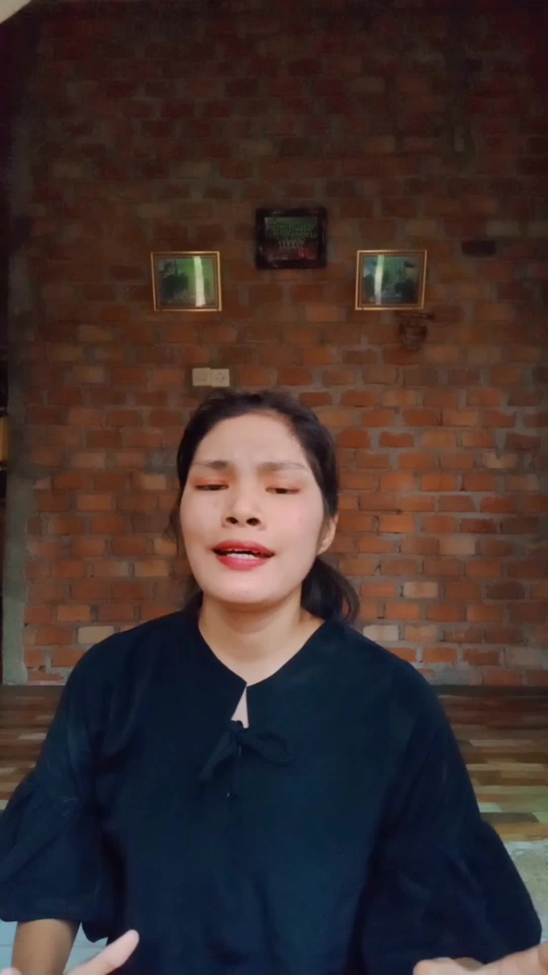 nama Dwi Handayani asal:Merangin Jambi,motivasi inggin mengembangkan bakat dan inggin membangakan keduaortu#ONLINEAUDITIONrisiNGSTARindonesi
