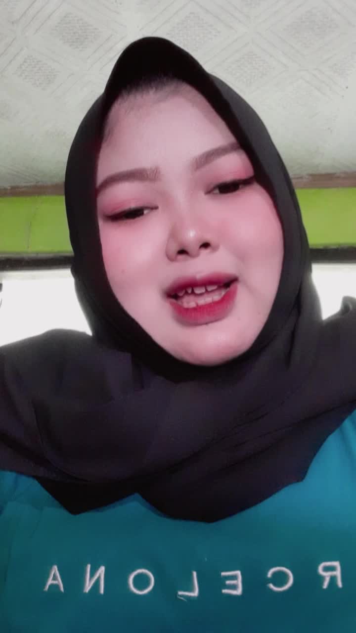 perkenalkan nama saya siska melinda umur 23 tahun dari indramayu, mohon do'a dan dukungannya ya, salam sobat ambyar....