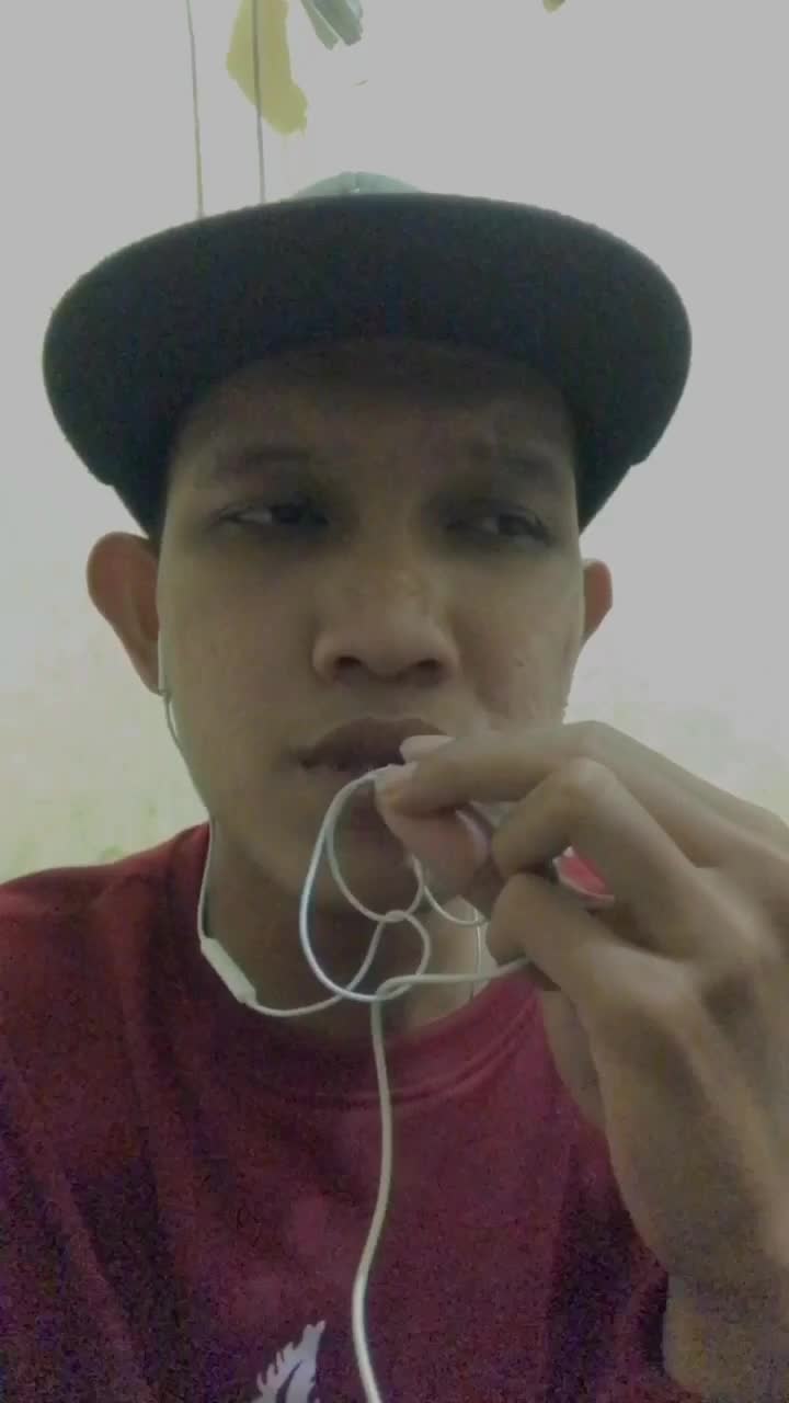 Muhammad aditi rizki
Di panggil Adit 
Umur 19 tahun 
Lagu tanpa kekasihku - jera 
Asal : Aceh 