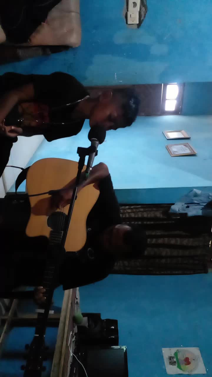 #showyourtalent Ian Chr Kaesmetan (kupang-NTT) cover Untuk Kita Renungkan by. Ebied G AD