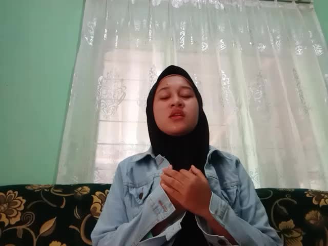 Assalamualaiku, perkenalkan nama saya Fani wahdania,dari sulawesi selatang,Bulukumba,umur saya 15th,#VoiceOfRamadan #Gtv 