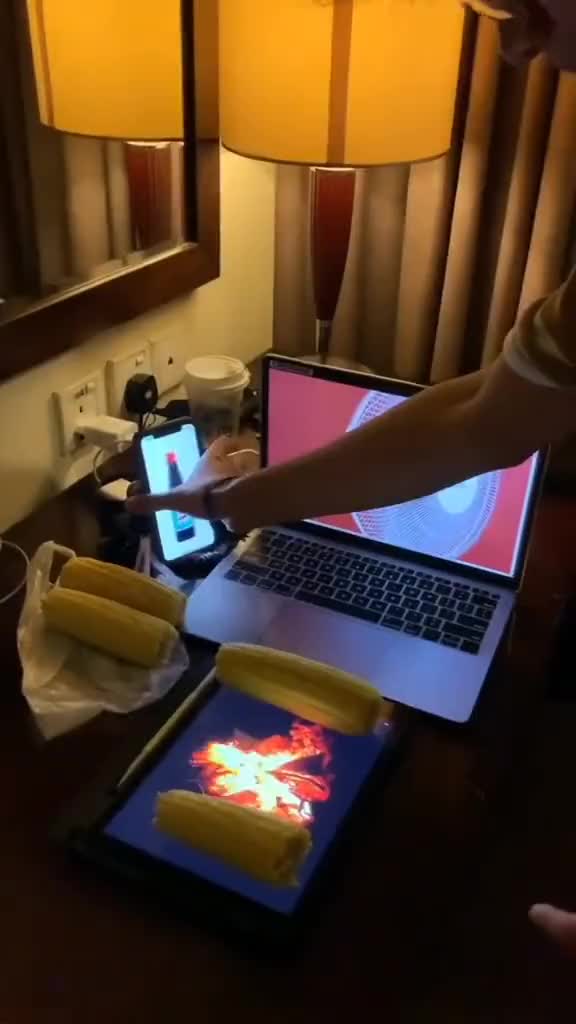 Bakar-Bakar Versi Digital