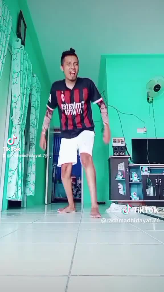 ada hantu bro
