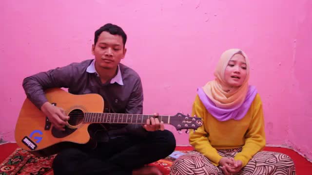 Intan nurfitriani dan Hendra Hermawan_20 tahun_subang_ya habibal qalbi #voiceoframadangtv 