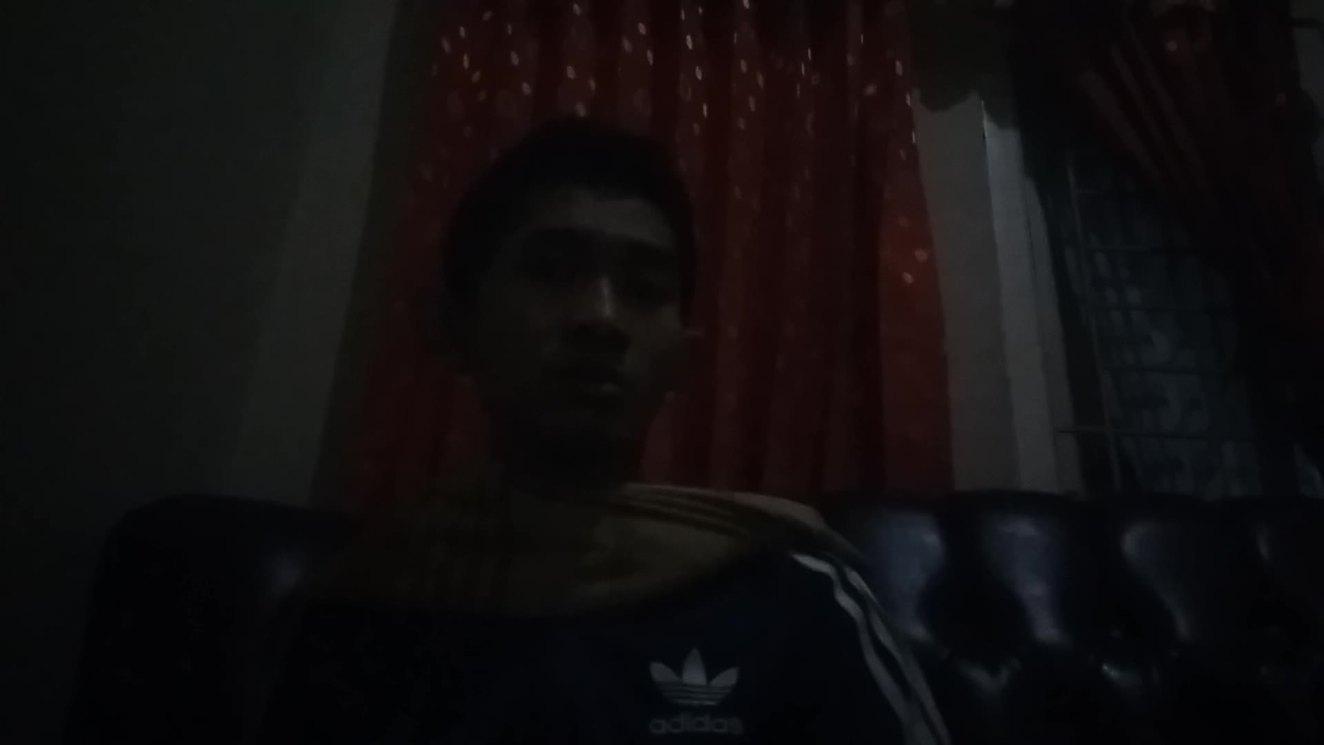 asalamualaikum.wr.wb. maaf sebelumnya perkenalkan nama saya :ibnu maulana membawakan sholawat maasaana(versi  kemarin-7teen) 