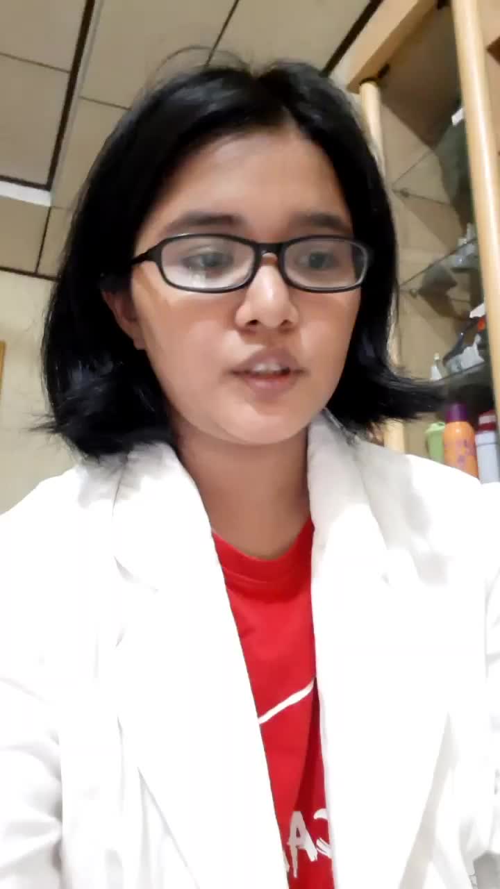 dokternya gak sisiran 🤣