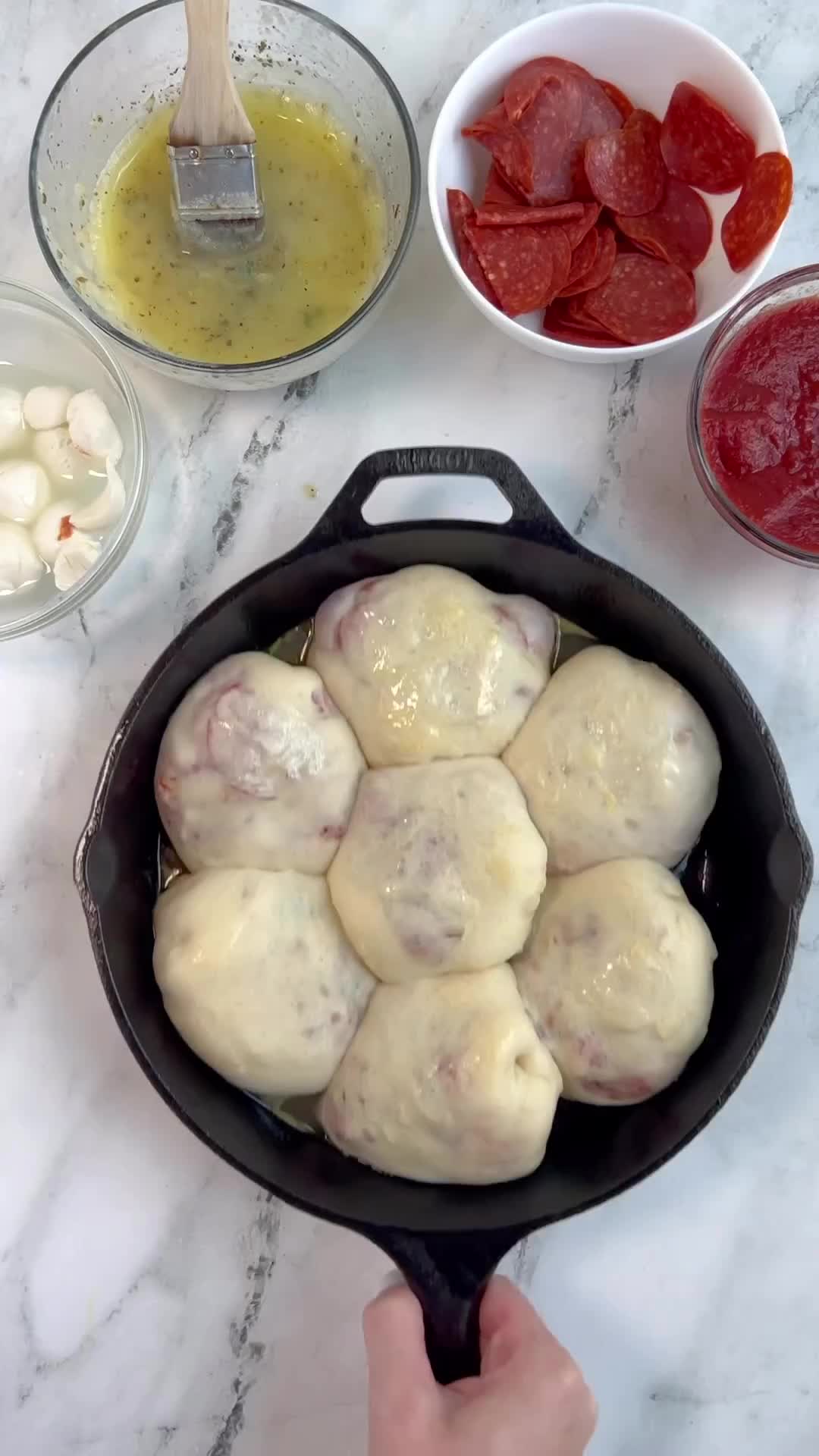 How to make pizza bomb!