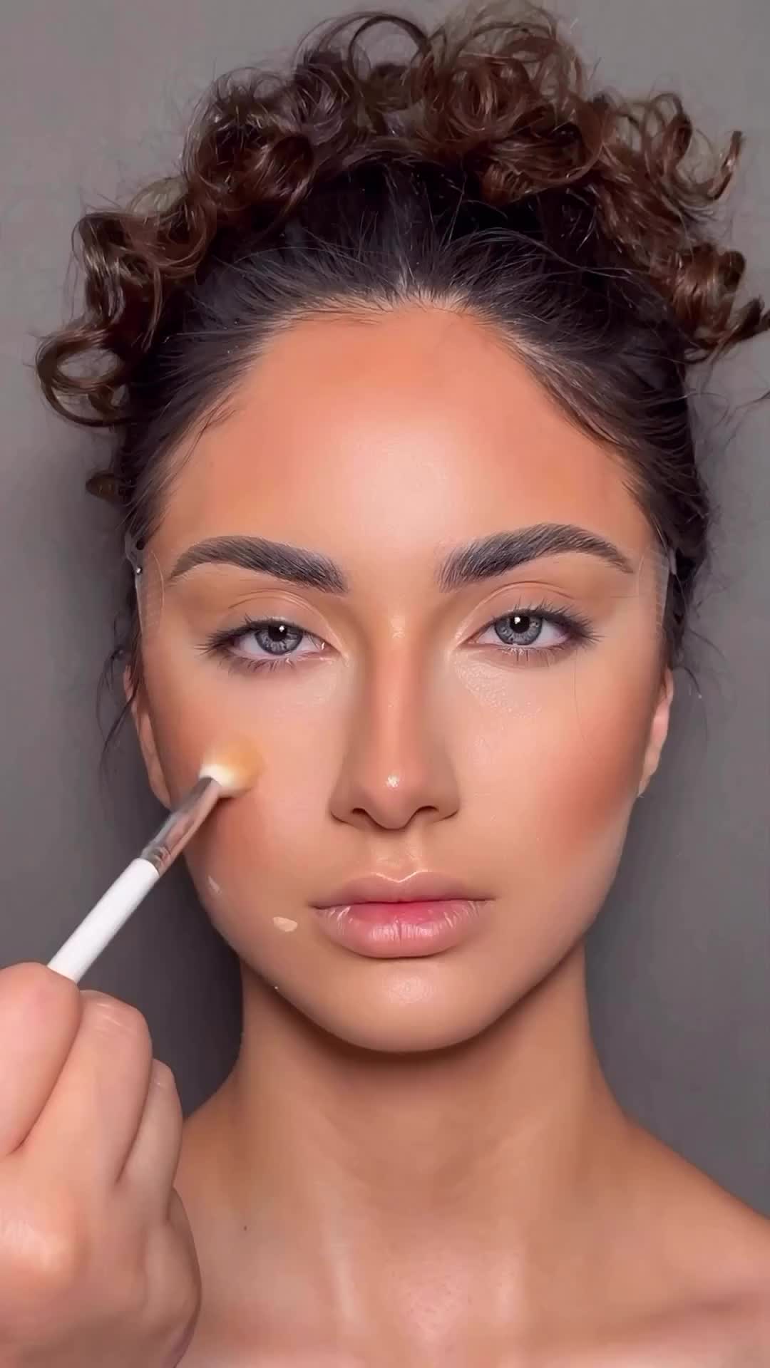 Make up tutorial untuk acara formal