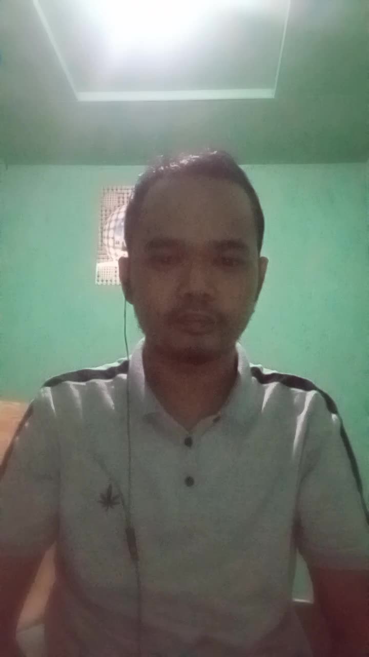 nama: Gundar Akbar asal dari Kalimantan barat, judul lagu yang dibawakan syahdu