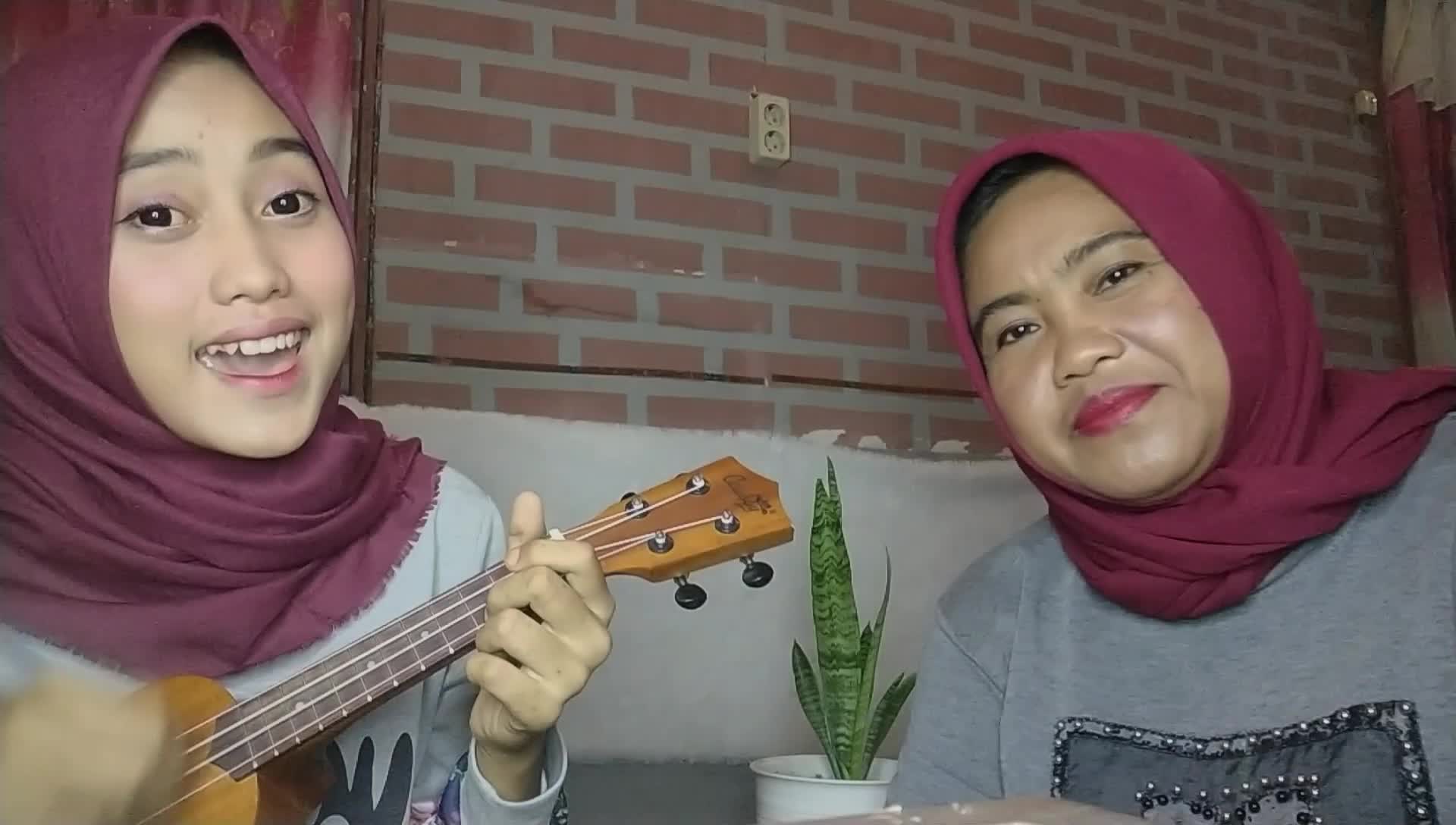 Mama ras dan zulvia, judul lagu bunga sedap malam ,mama keren anak beken,insyaallah lolos bismillah #singlikemamagtv