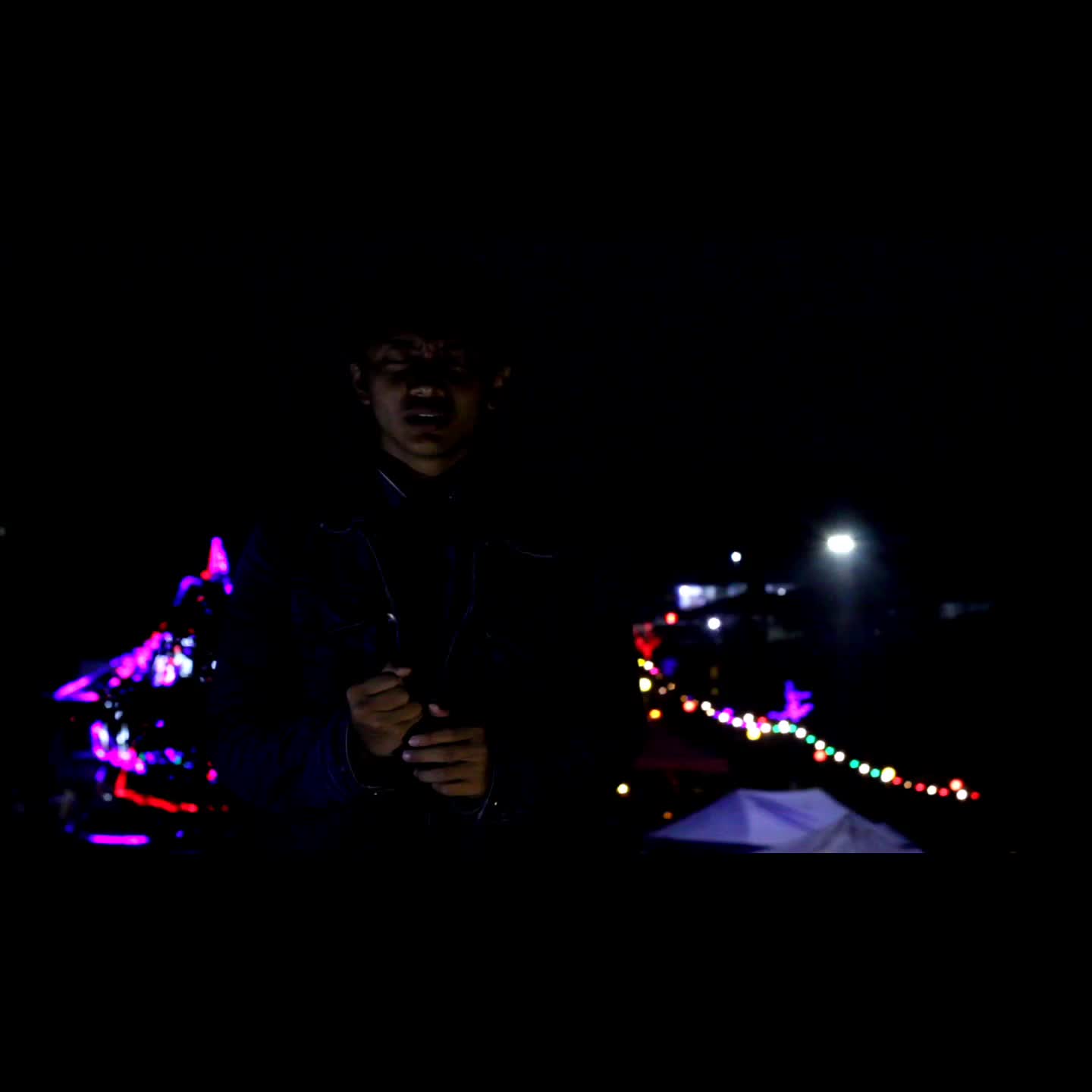 Nama saya Muhammad Hamdy kali ini saya cover lagu jangan rubah takdirku dari andmes jangan lupa dukung saya dalam berkarya selamat menonton