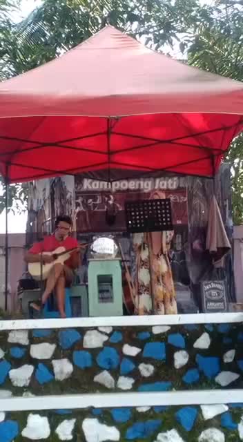Ikut nimbrung smoga menyukai 