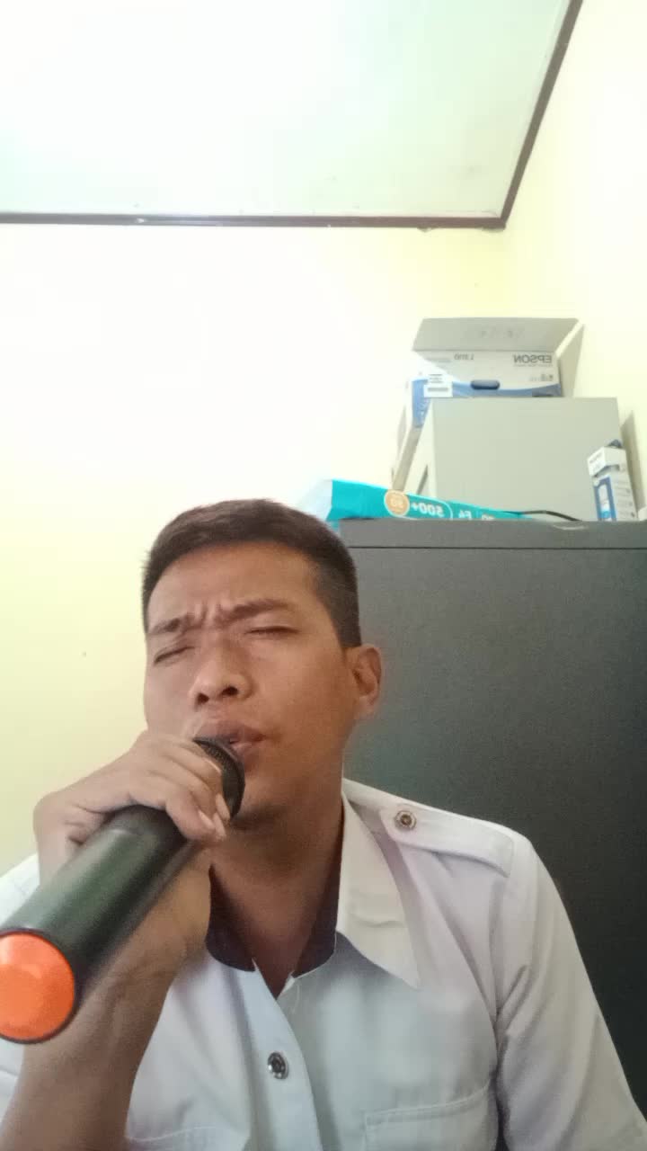 sebelum cahaya - cover by Taufik
