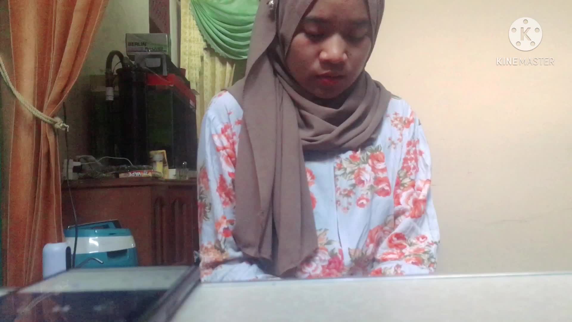 NurulAqilah_22tahun_MartapuraKalSel_JalanCinta