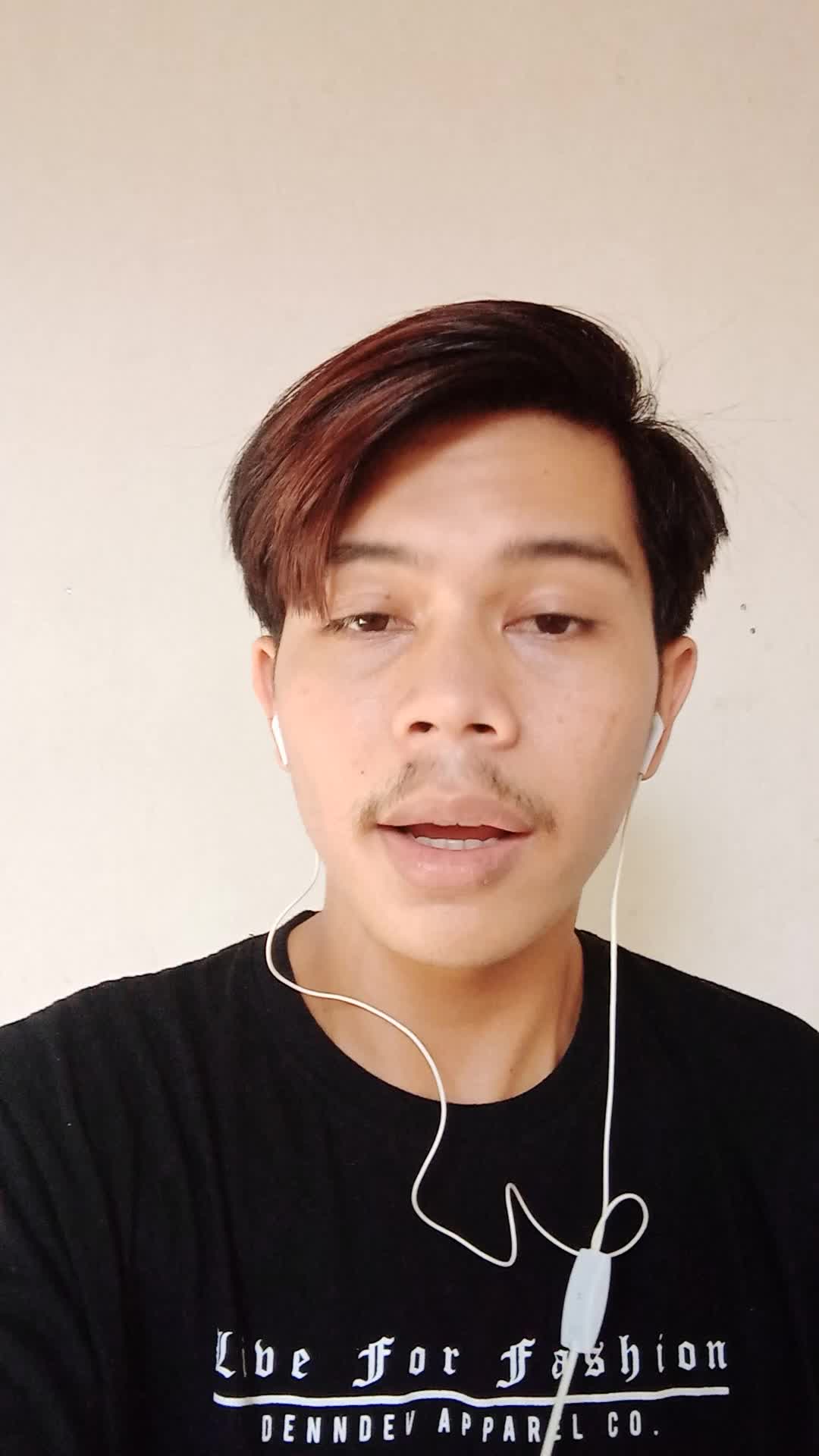 perkenalkan saya TEGAR AMANDA. umur 19 thun. asal kalimantan timur semoga sesuai kriteria #onlineauditionrisingstarindonesiadangdut