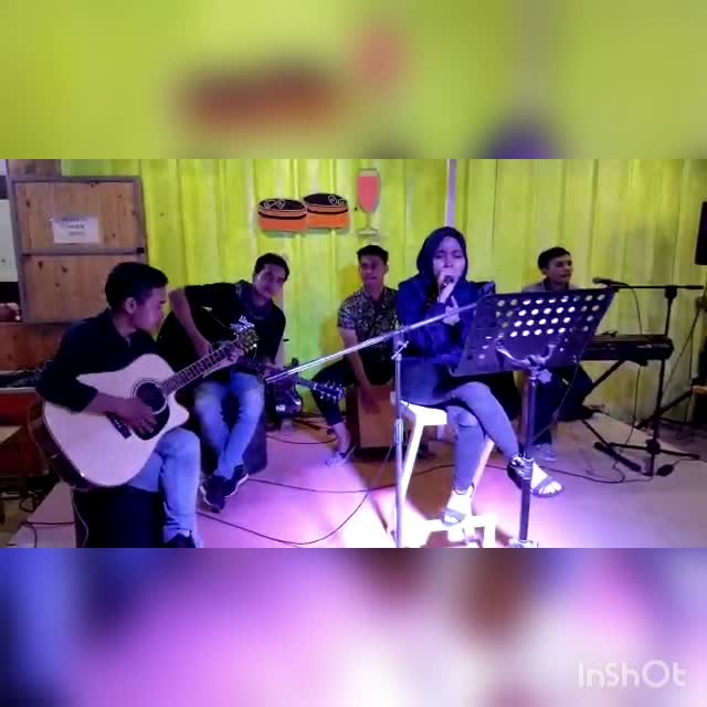 Cover Andmesh - Cinta Luar Biasa 
