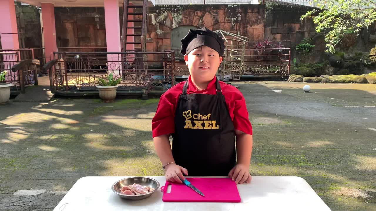 AXEL NARENDRA LEVANA 