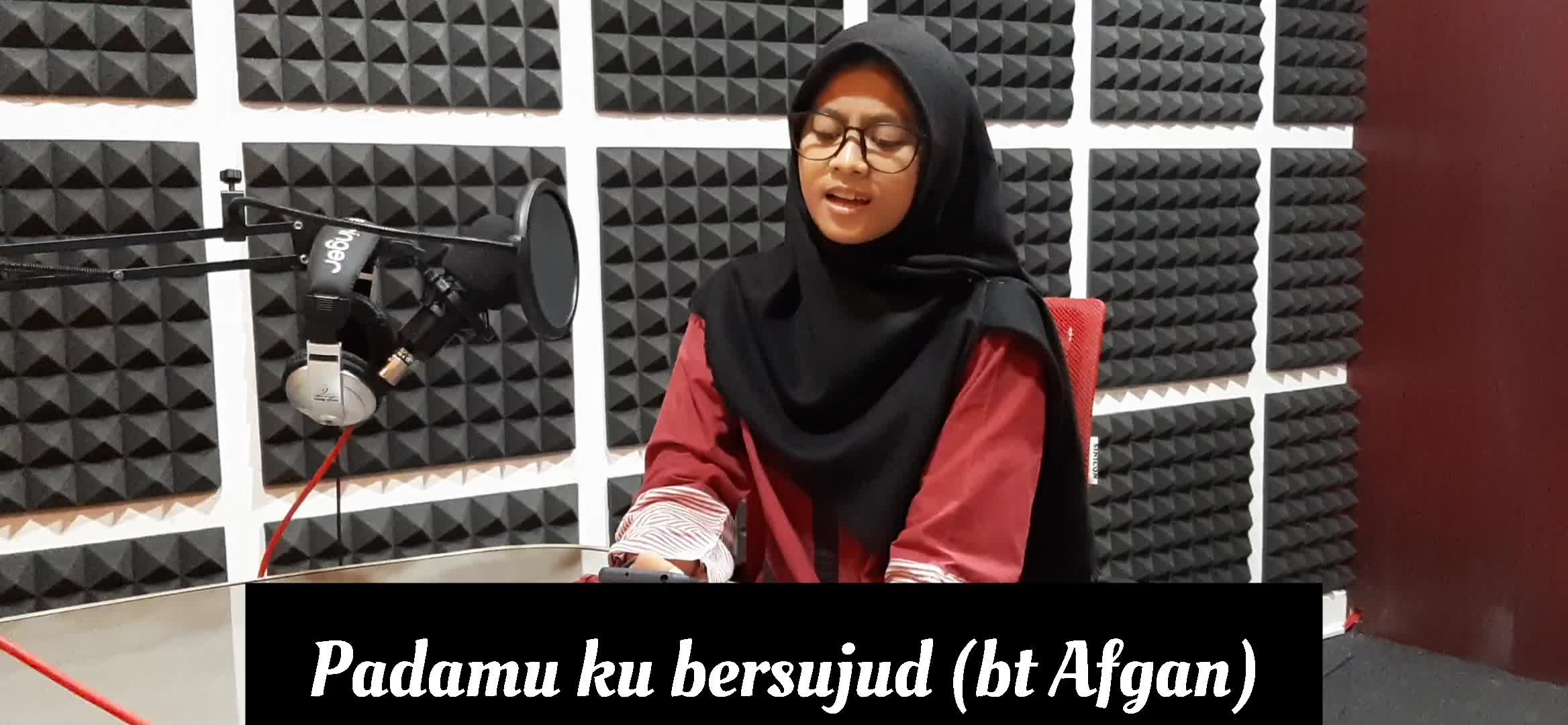 Fitri Maulida NurHasanah_19tahun_Jakarta_ Mahasiswi_Menambah wawasan dan Relasi #voiceoframadangtv2021