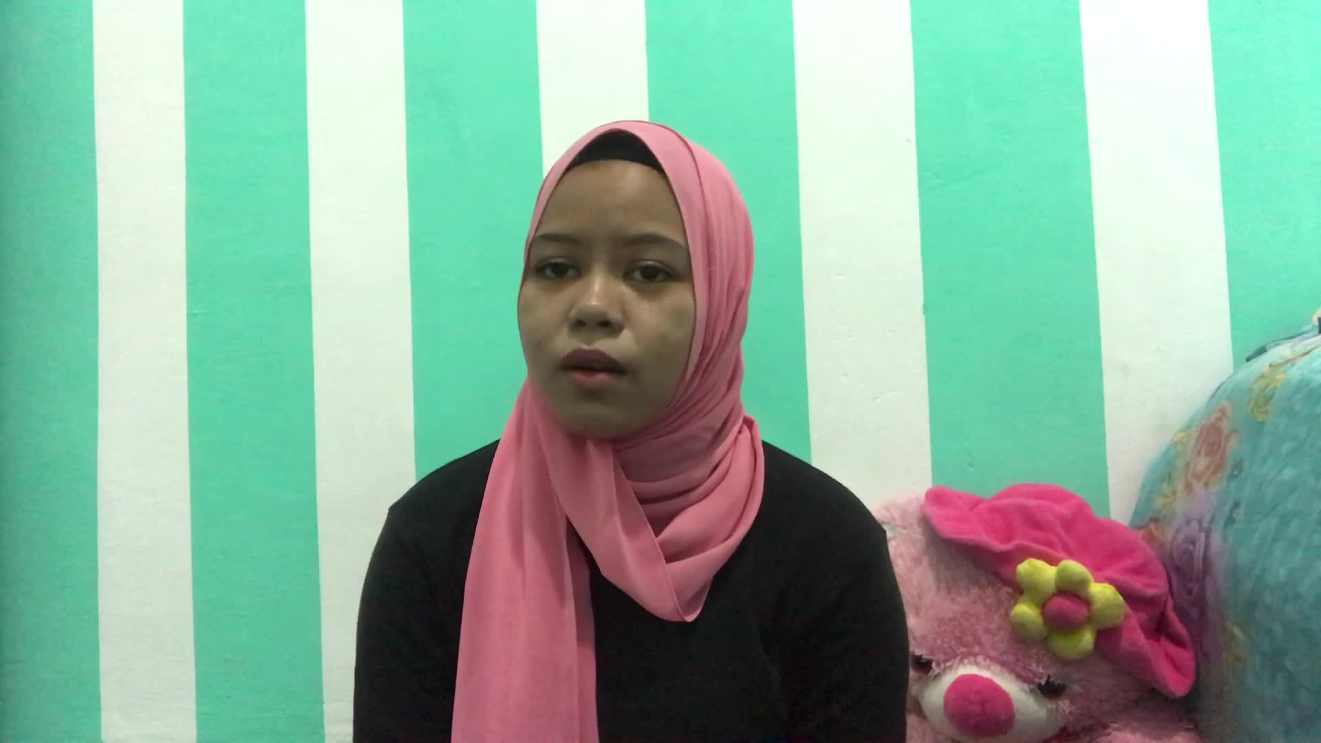 Rezha Almia, 20 thn, Bangkabelitung, lawlaka (Maherzain)
