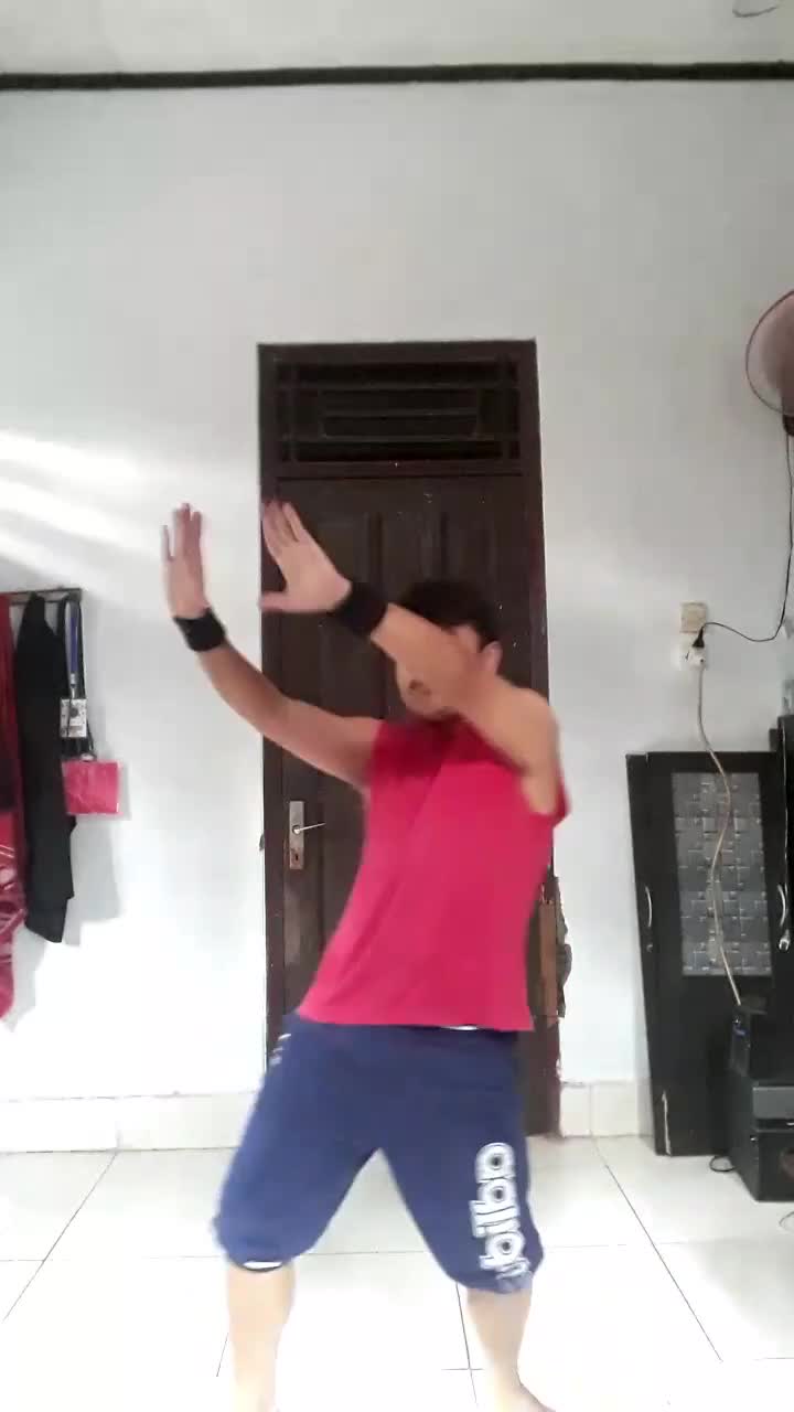 Chalengge Dance Motion_Rian Apriana