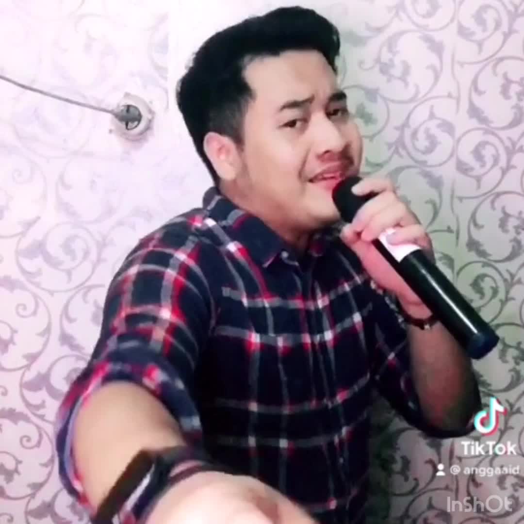Angga Adyatma 
20 Tahun 
Tangerang
#OnlineauditionRSID 