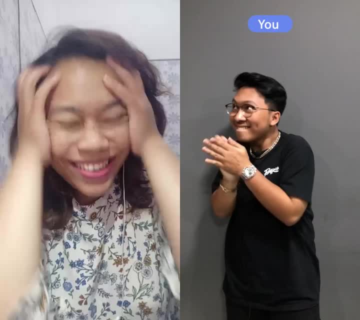 lah kok malah tutup mata 😂😂