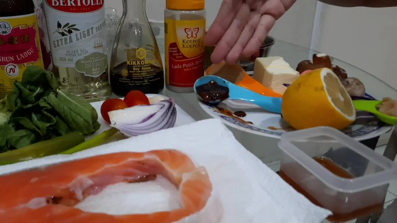 try this ! healthy oishii miso glazed salmon steak with sauteed naipai by deli#onlineauditionmci8