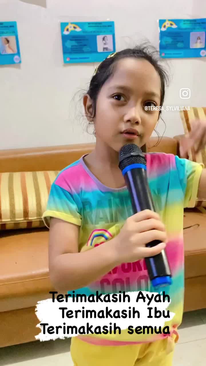   Cover andai aku tlah dewasa, instagram@teresa_sylviliana