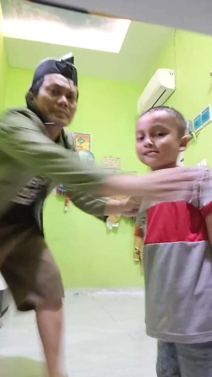 (keterLaLuan kamu tu) di buang sayang toLong bantu Love vote foLow share komen thanks for watching