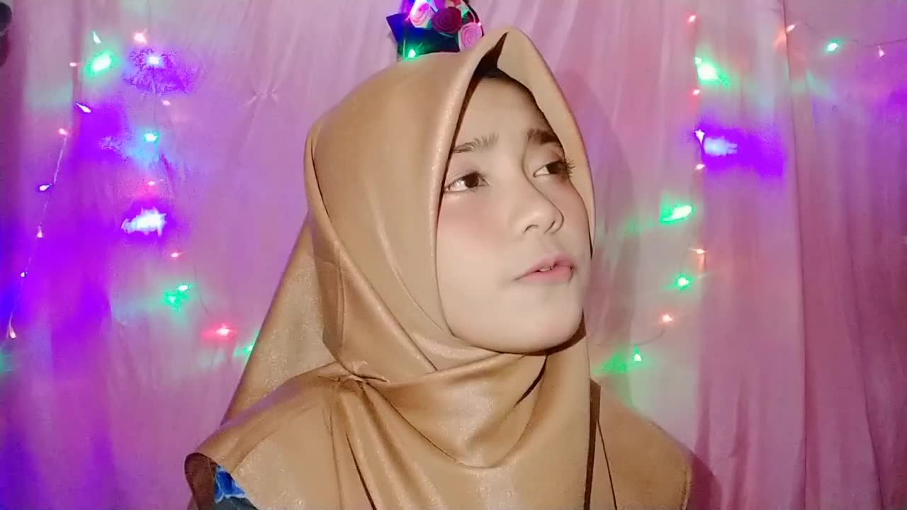 ASTRI ERVINDHA_17TAHUN_CIREBON_THOLA'AL BADRU 'ALAINA🙏 #Voiceoframadhan