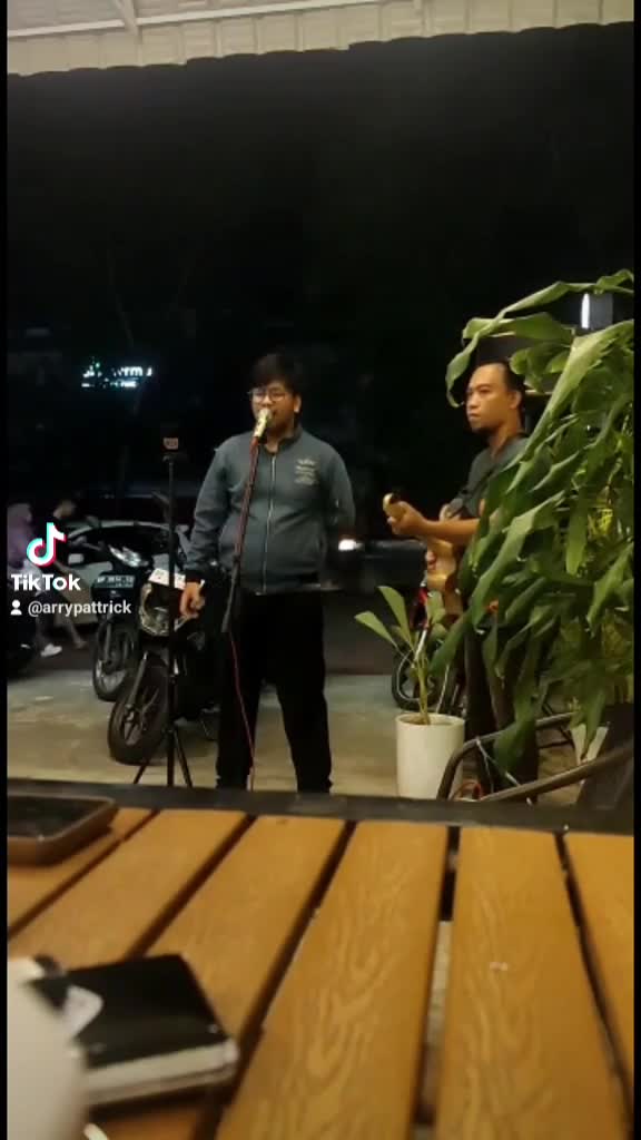 Hello semua. XFI2023,Solo,.Nama saya : Arry pattrick Tobing//usia: 26//kota batam// 